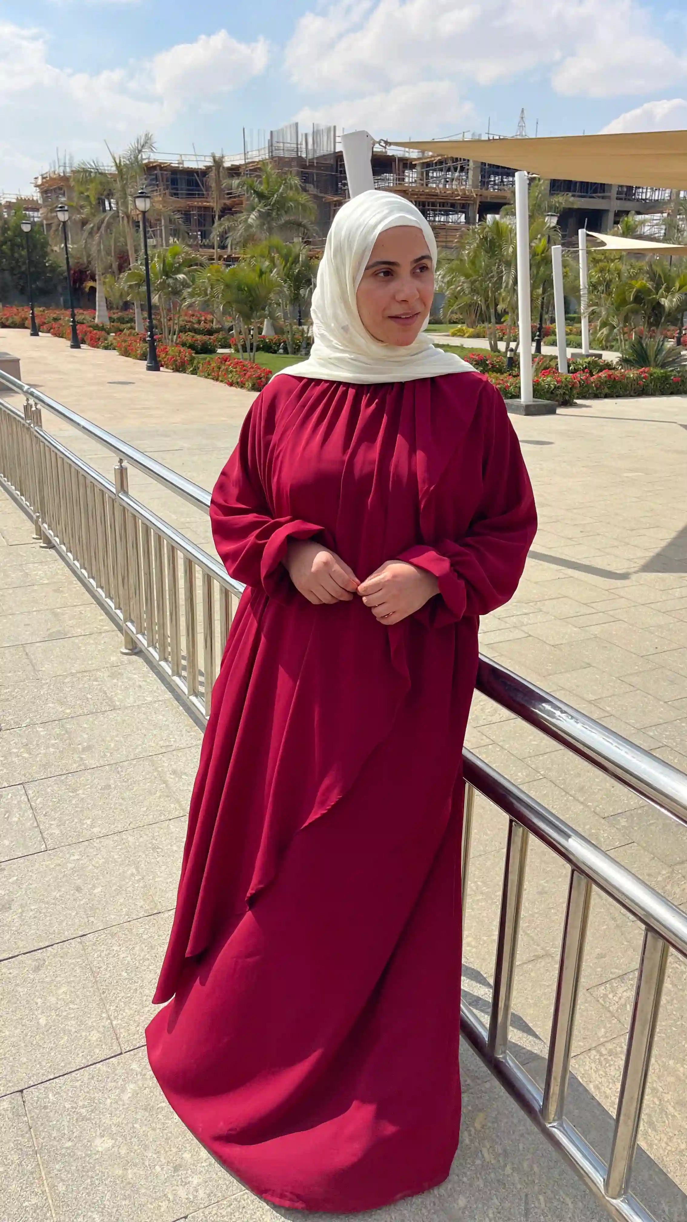 عباية كم وردة