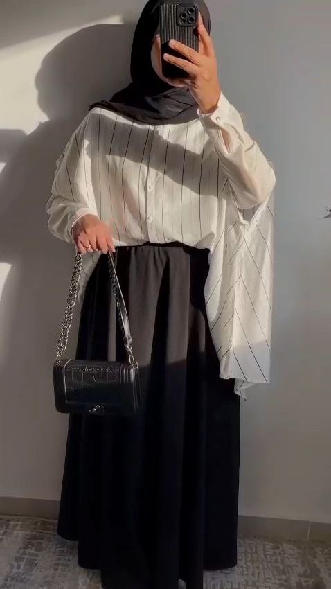 جيبة دبل كلوش - أسود